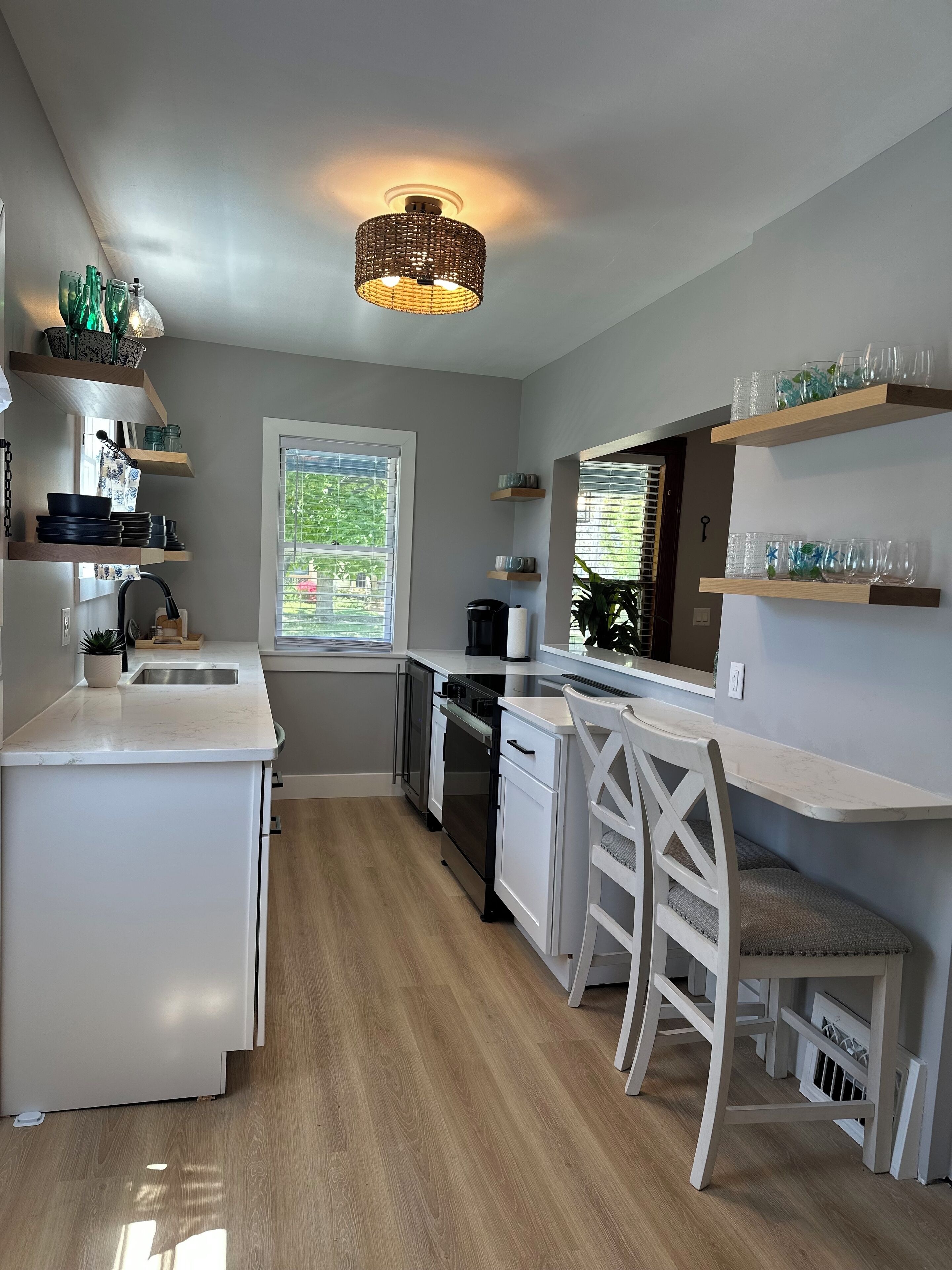 Full kitchen with dishwasher, mini fridge, microwave, washer, dryer!