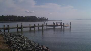 Sun-loungers, beach towels