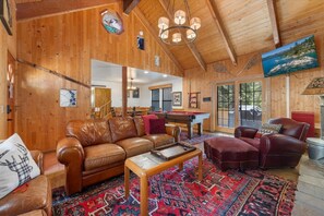 スマートテレビ、暖炉