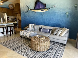 Smart TV, DVD player, table tennis, books - ALL NEW remodeled condo! Ocean Front on Beach 2 Bd 2 Ba Upper Level (Cabo San Lucas)