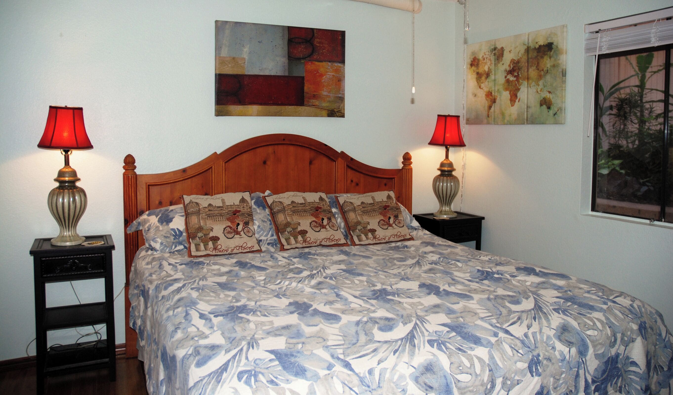 1 bedroom, in-room safe, desk, iron/ironing board