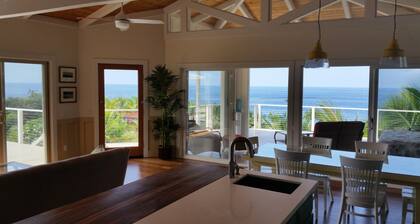 Ocean Beach Home In The Heart Of Authentic Old Hawaii