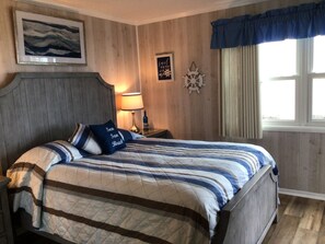 2 bedrooms, iron/ironing board, free WiFi - Updated condo on the beach in Windy Hill (North Myrtle Beach)