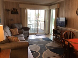 TV, DVD player - Updated condo on the beach in Windy Hill (North Myrtle Beach)