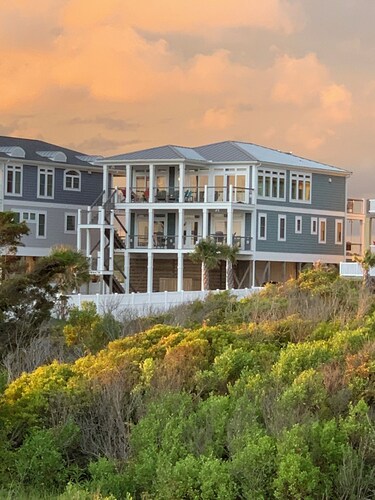 West End, Oceanfront, Heated Pool/Hot Tub, Elevator, Dog OK, One Aug week open!