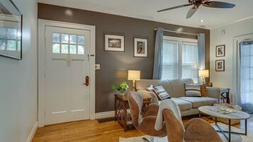 TV, fireplace, DVD player, music library