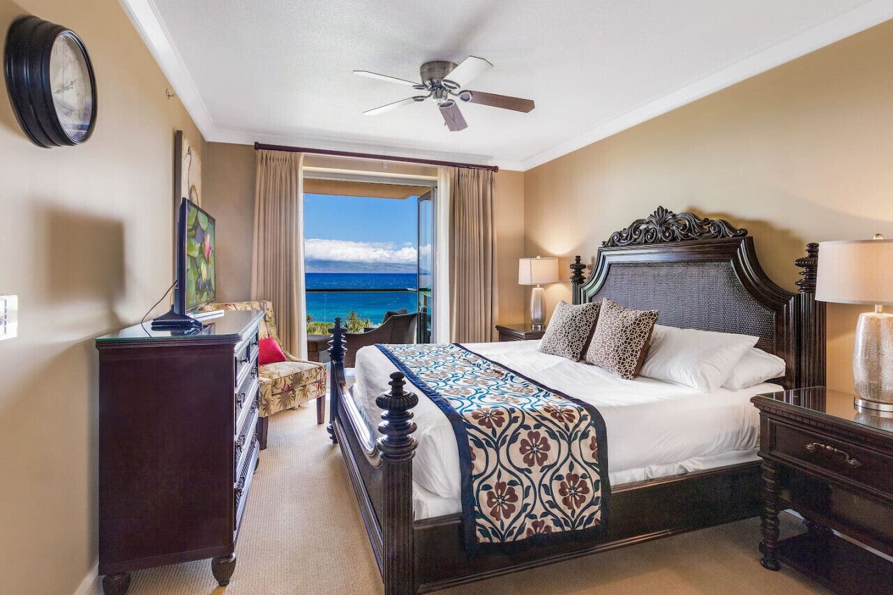 3 bedrooms, iron/ironing board, travel crib, free WiFi