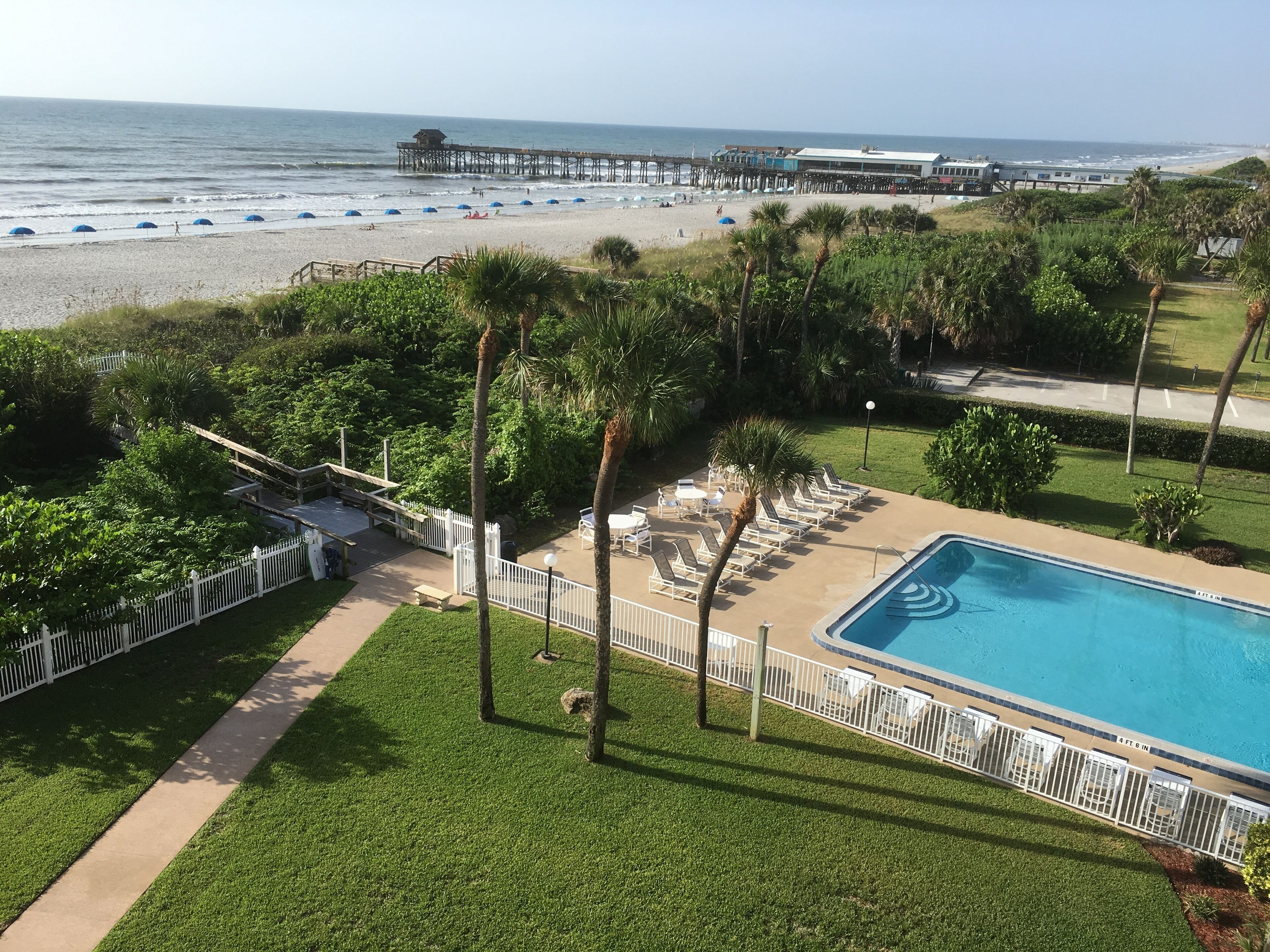 Premier Condo at Cocoa Beach Towers: top floor, corner closest to Ocean + Pier