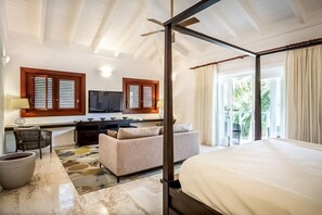 6 habitaciones y caja de seguridad en la habitación 