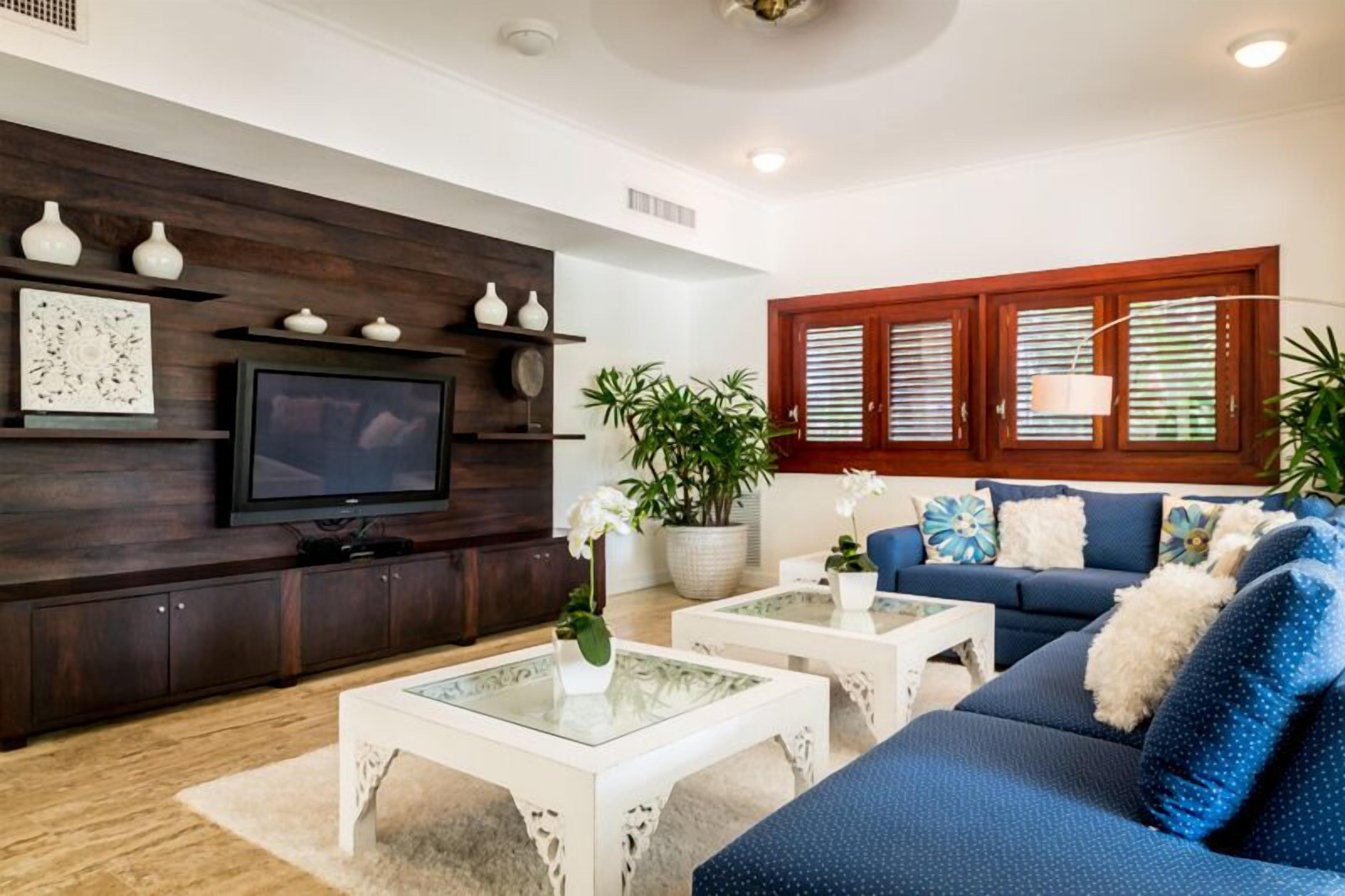 Smart TV, video games, DVD player, books