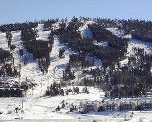 Aerial view - Ski in/out 1Bedrm w/ HOT TUB, 2 bath at The Mountainside  (Granby)