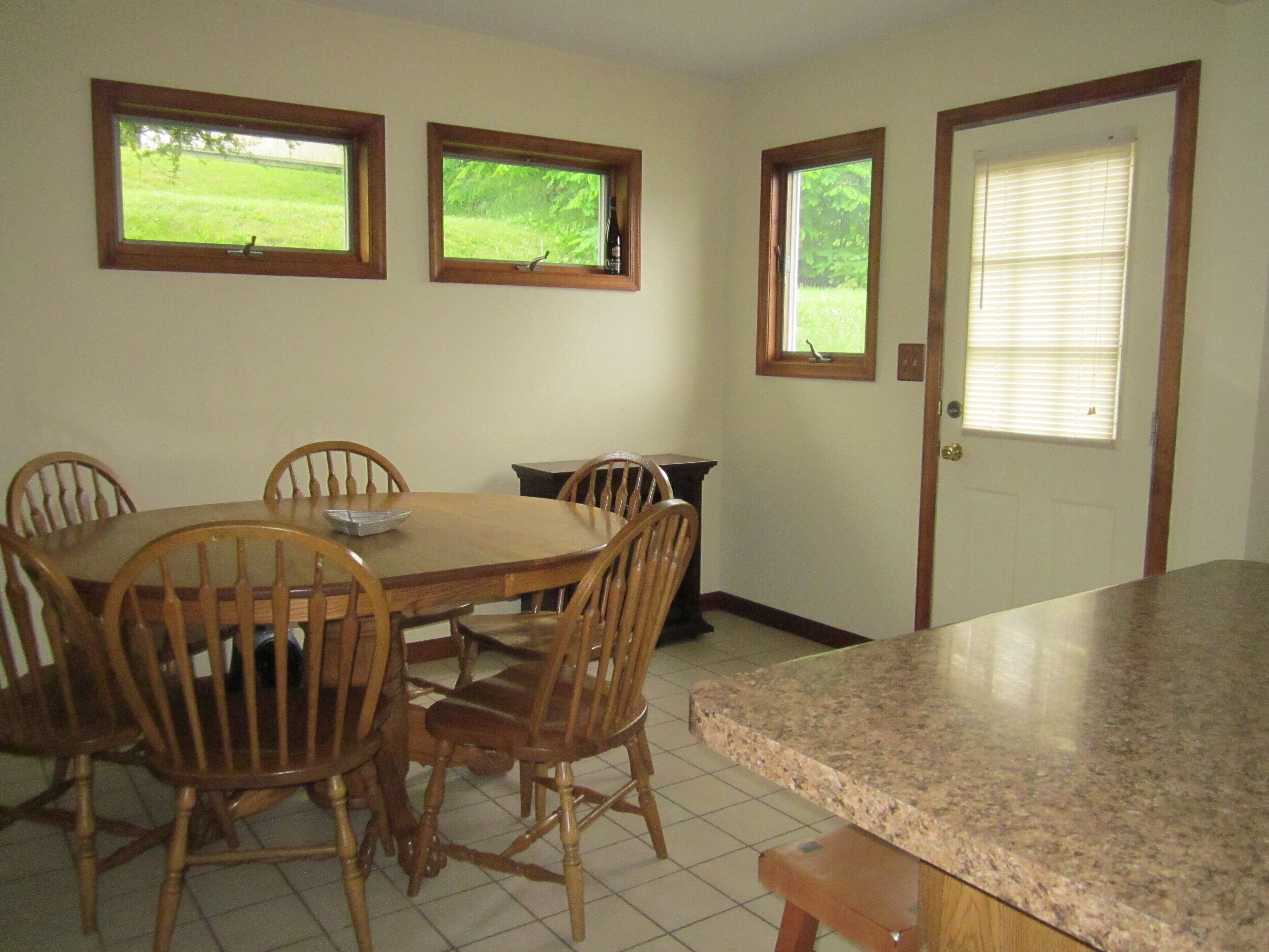 Top 4 Lakefront Hotels In Watkins Glen, New York Updated 2024 Trip101