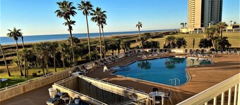 GALVESTONIAN Tropical Island Getaway # 107 - À droite sur Galveston East Beac