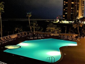 Outdoor pool, a heated pool -  1-br 2balcony Galvestonian condo directly on beach! No highway! Close to Strand (Galveston)