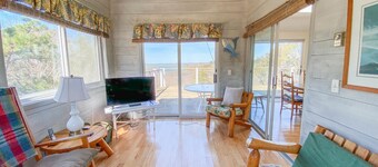 CHAPPY SPECTAC WATERVU  DISCOUNT 5/15,5/22,6/13  WALK/BCH KAYAKS/BIKES FERRY TIX