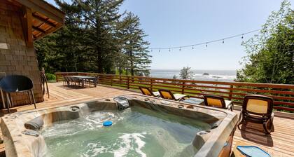Byrdies Beach House - private beach and ocean view