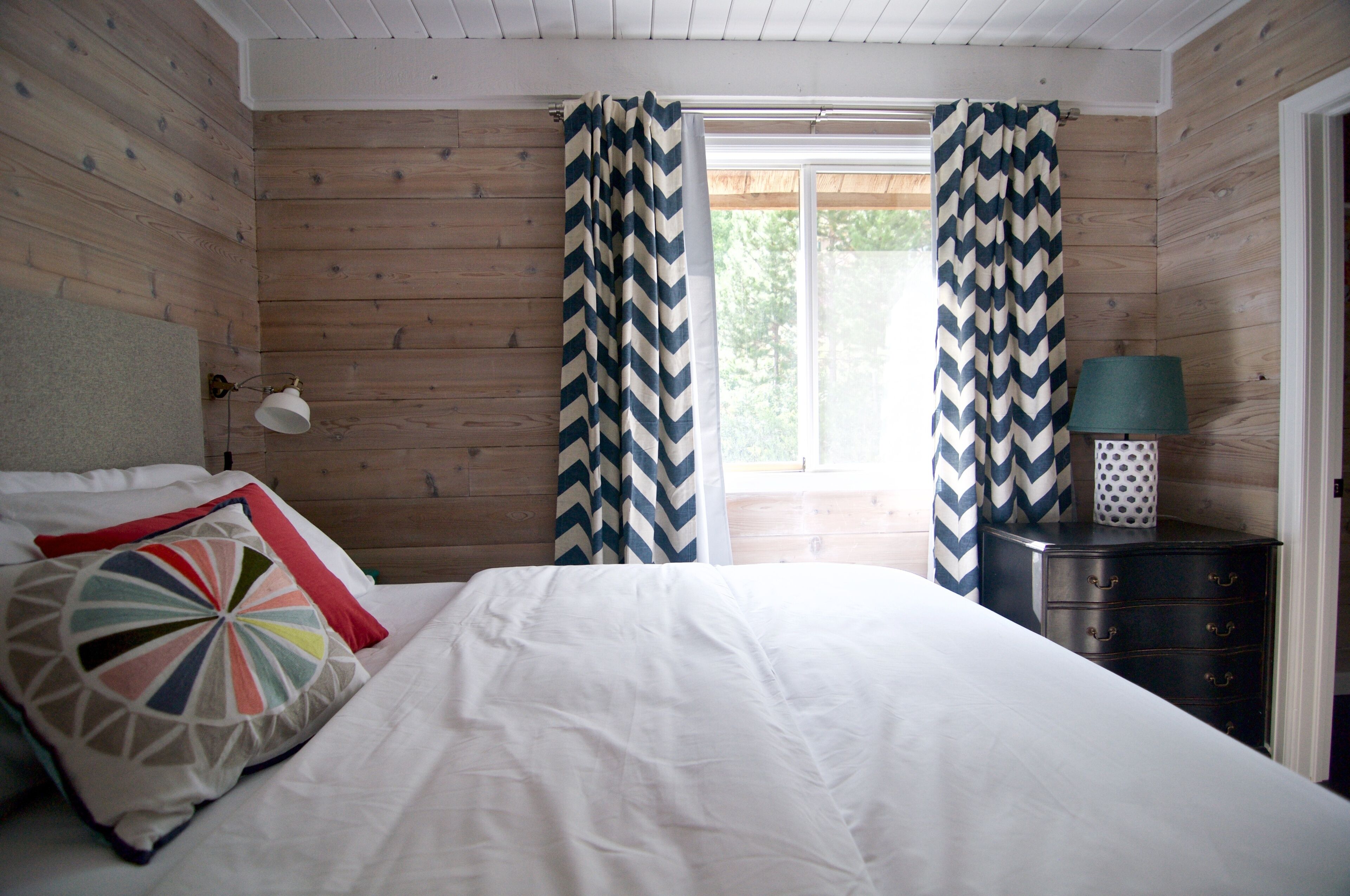 3 bedrooms, iron/ironing board, travel cot, free WiFi