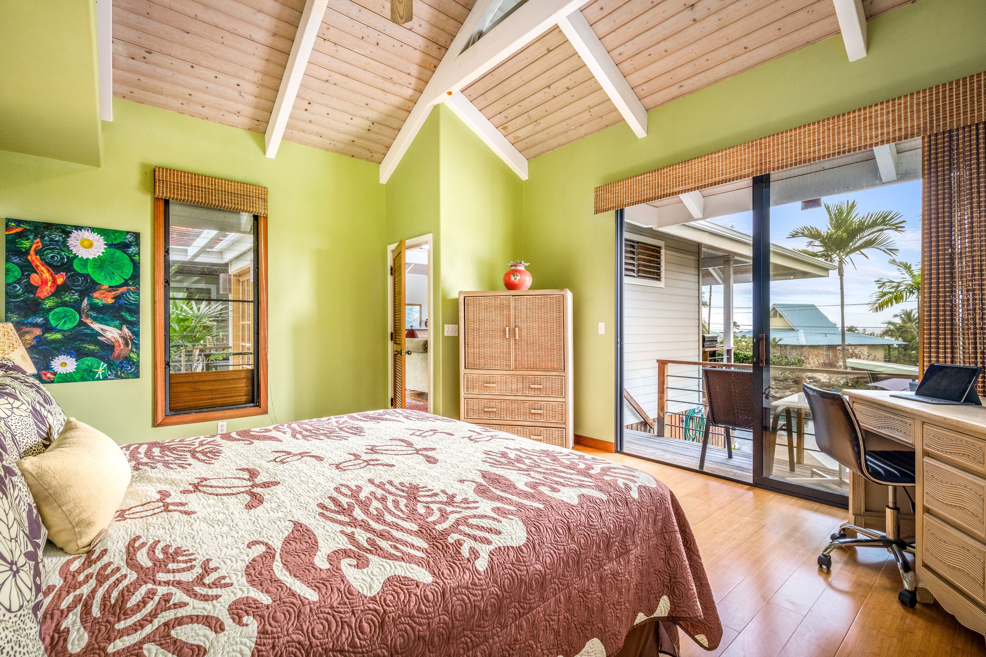 4 bedrooms, desk, iron/ironing board, WiFi