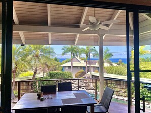 Outdoor dining - Walk to White Sands Beach or Relax by Your Private Pool (Kailua-Kona)