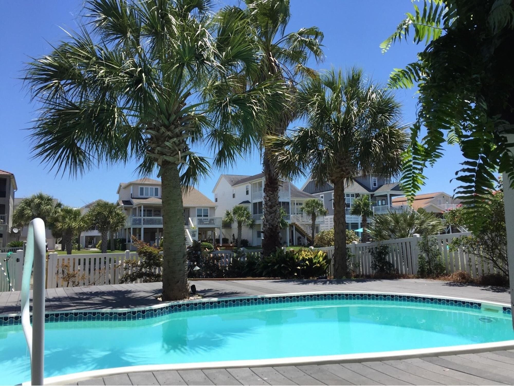 Ocean Isle Beach, NC Cement Canal Lot With HEATED Private Pool