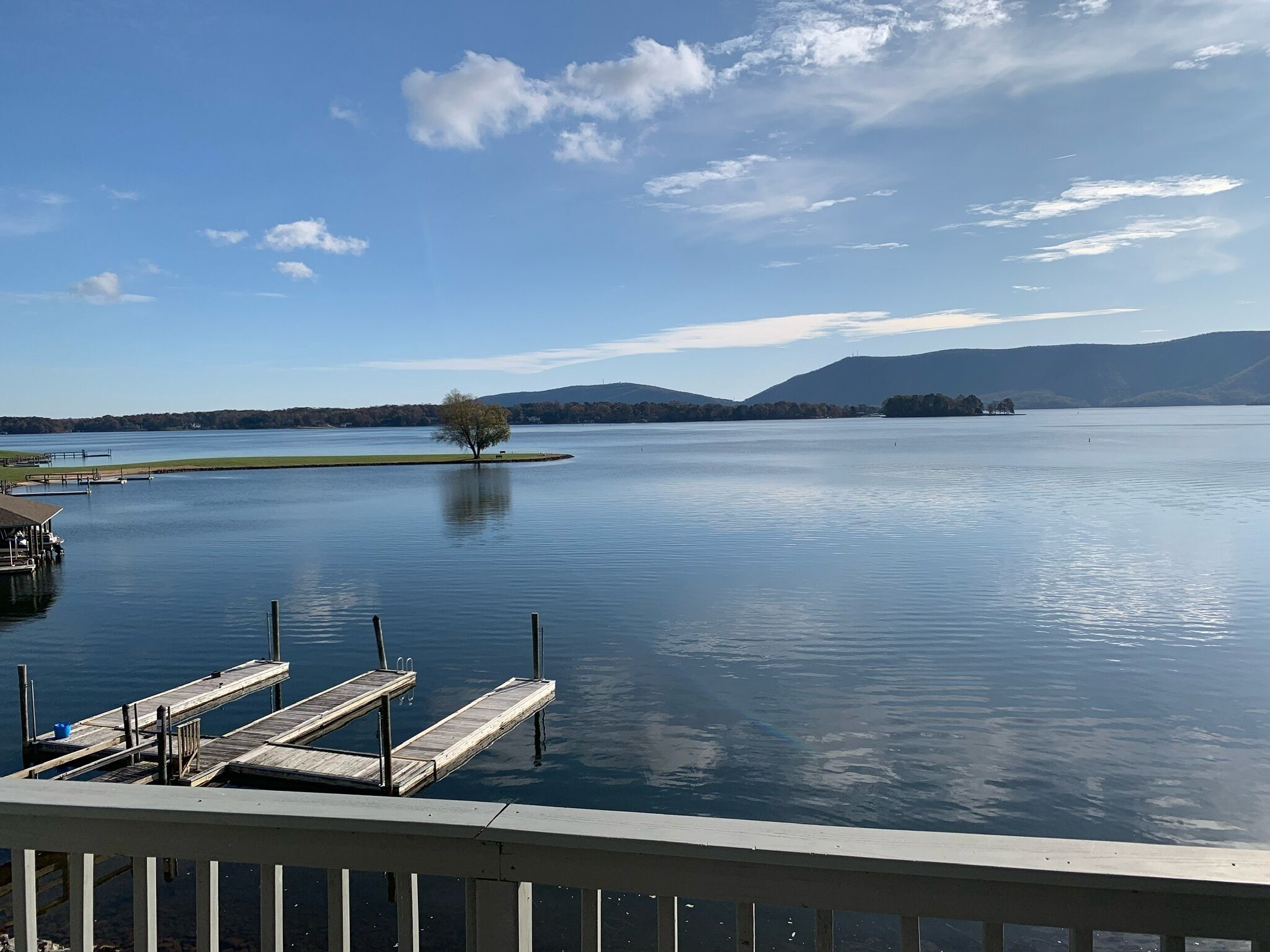 Postcard Pointe! A Smith Mtn. Lake Bernard's Landing Waterfront Townhouse