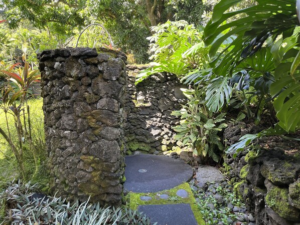 Enceinte de l’hébergement