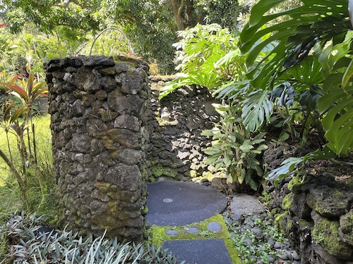 Tropical Romance... Lush Gardens.... in Heavenly Hana, Maui