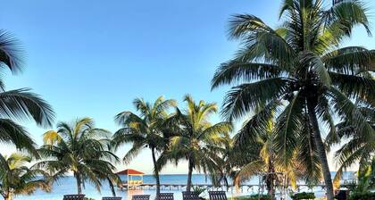 Oceanfront First Floor 2 Bed/2 Bath - Free use of Kayaks