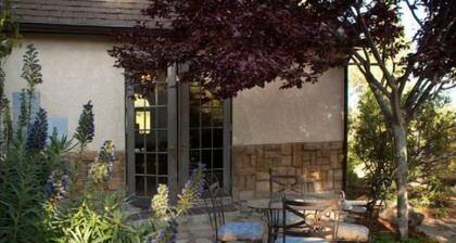 Luxury home on 400 Acre Ranch