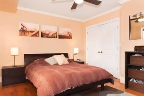 Master bedroom with queen size Temperpedic mattress.