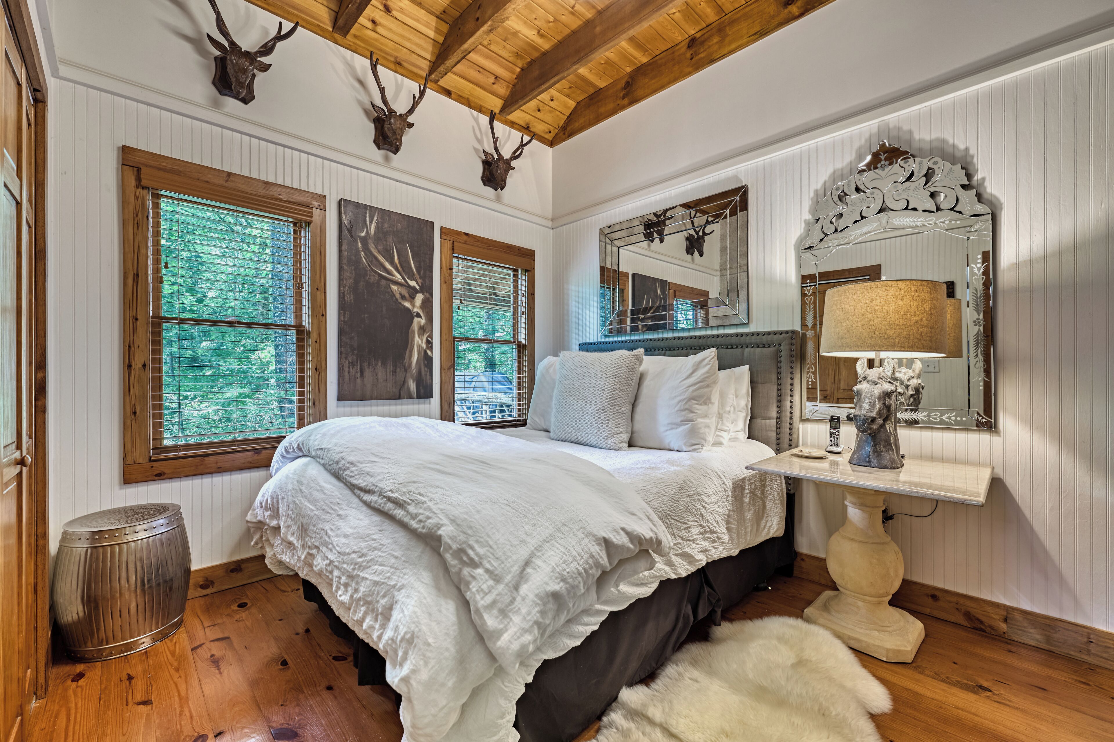 3 Schlafzimmer, Schreibtisch, Bügeleisen/Bügelbrett, kostenloses WLAN