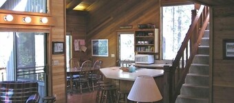 Your home away from home at Black Butte Ranch!