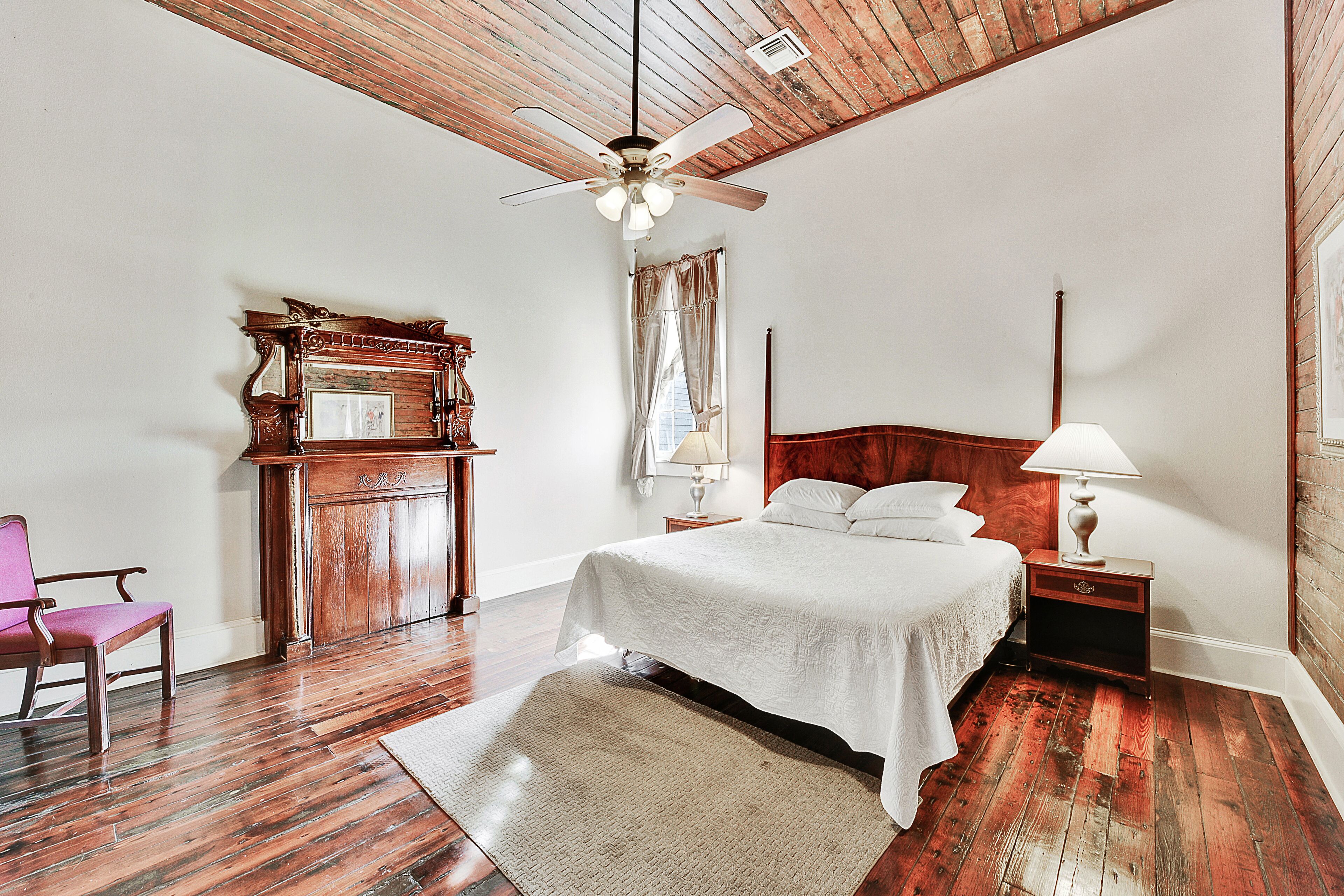 4 dormitorios, tabla de planchar con plancha, wifi y ropa de cama