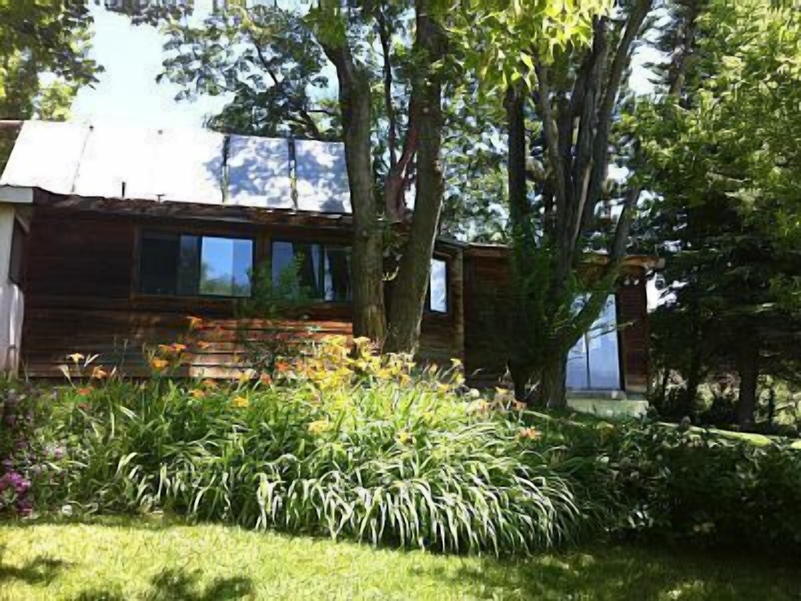 Unique country house with views of the mountains