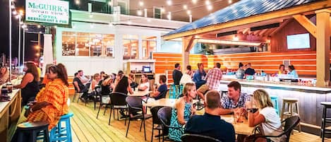 Bar (en la propiedad)