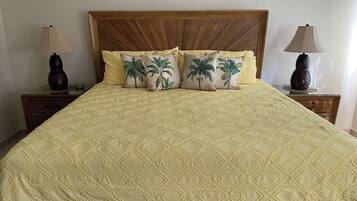 1 bedroom, iron/ironing board, travel cot, free WiFi