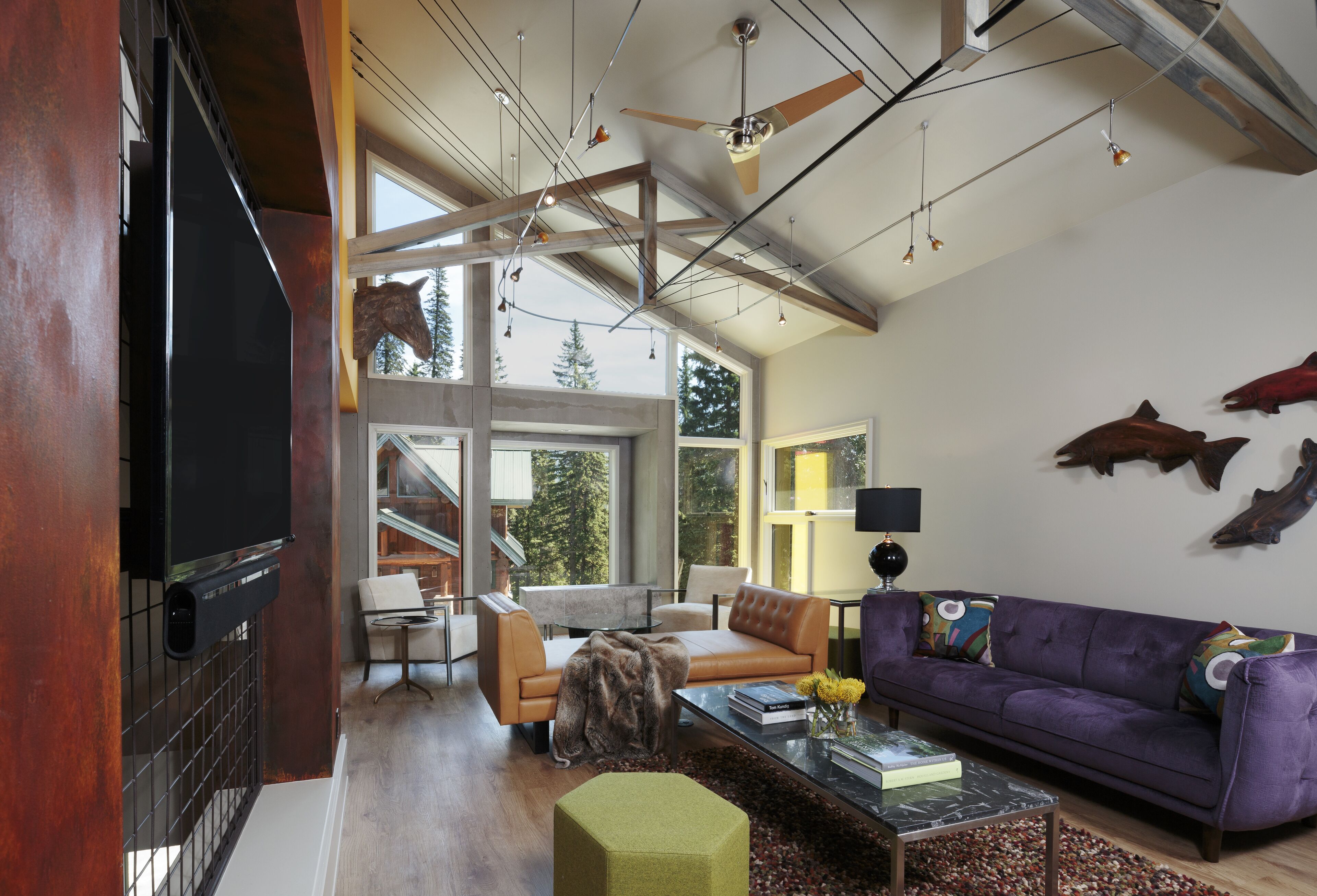 NEW LISTING!  New Luxury Contemporary Remodel-3BR/3.5BA-Steps to the Slopes