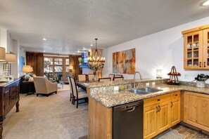 Interior - IDEAL OLD TOWN LOCATION - EASY WALK TO MAIN ST & TOWN LIFT (Park City)