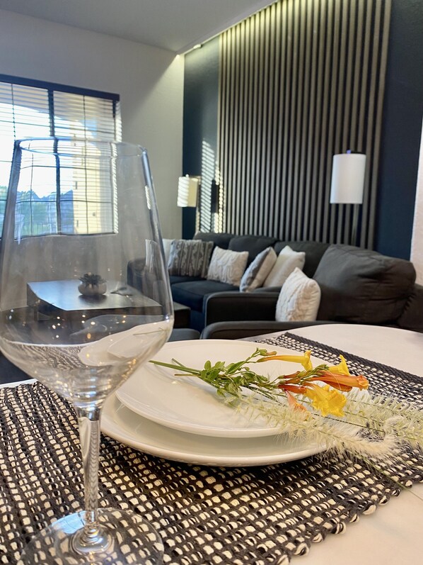 Interior - Nicely Decorated One Bedroom Condo in La Quinta (La Quinta)