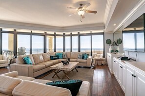 TV - The Oasis 2611 | Formerly Phoenix West II 2611 (Orange Beach)