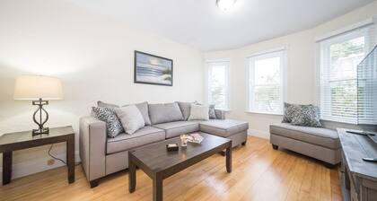 3 Bedroom Apartment with Parking