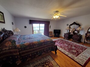 5 bedrooms, free WiFi, bed sheets - Owls Nest-Lakefront-Private Wooded Setting Sleeps 16 (Garfield)