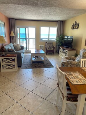 Fernseher, DVD-Player