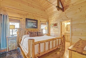 3 bedrooms, iron/ironing board, Internet, bed sheets