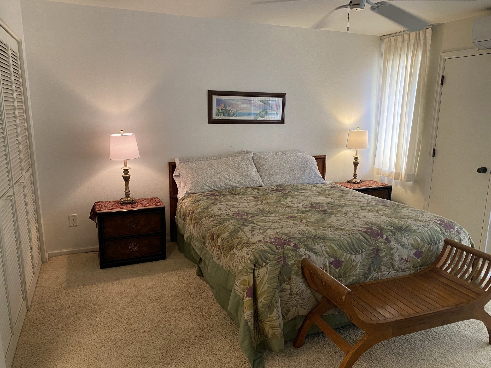 2 bedrooms, in-room safe, iron/ironing board, WiFi