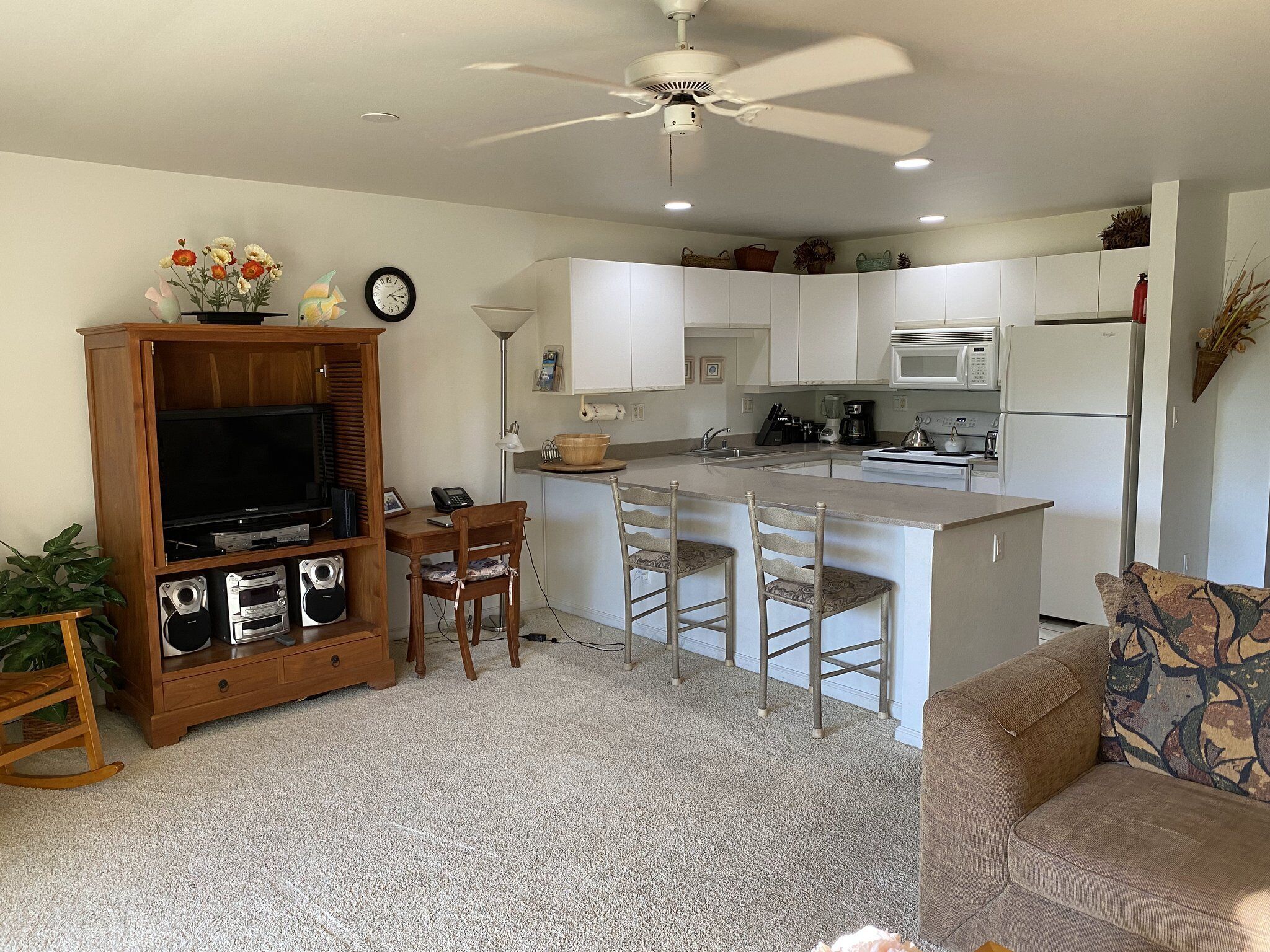 TV, DVD player, stereo