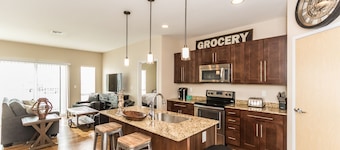 Beautiful Luxury Themed Furnished Apartment