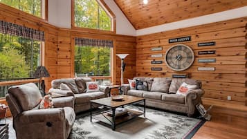 Smart TV, reproductor de DVD, libros y videoteca