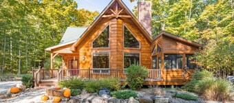Immaculate Hand-Hewn Log Cabin ~ Private Wooded Setting In Egg Harbor