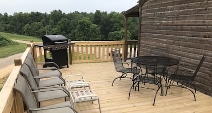 Close To The Caves; Hot Tub; WiFi; Deck, Grill, Fire Pit, Pet Friendly, 5+ Acres